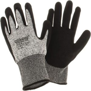 Cut-Resistant Gloves: Size XL, ANSI Cut A4, Nitrile, Dyneema