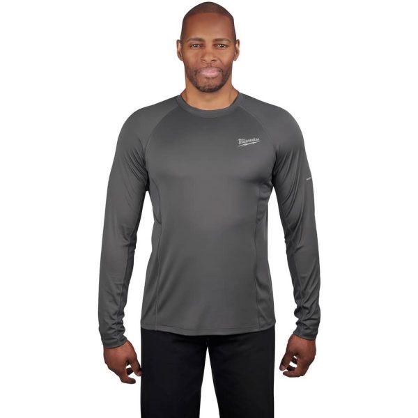 Shirts; Garment Style: Base Layer ; Garment Type: Midweight; Odor Control; Breathable ; Size: Large ; Material: Polyester ; Sleeve Length: Long ; Closure Type: None