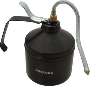 1,000 mL Capcity, 9" Long Flexible Spout, Lever-Type Oiler